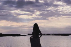 美女背影头像微信图片,唯美背影头像，展现独特气质魅力”