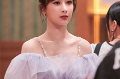杨紫娱乐吃瓜,杨紫多面人生，从演技精进到感情传闻，揭秘明星幕后故事